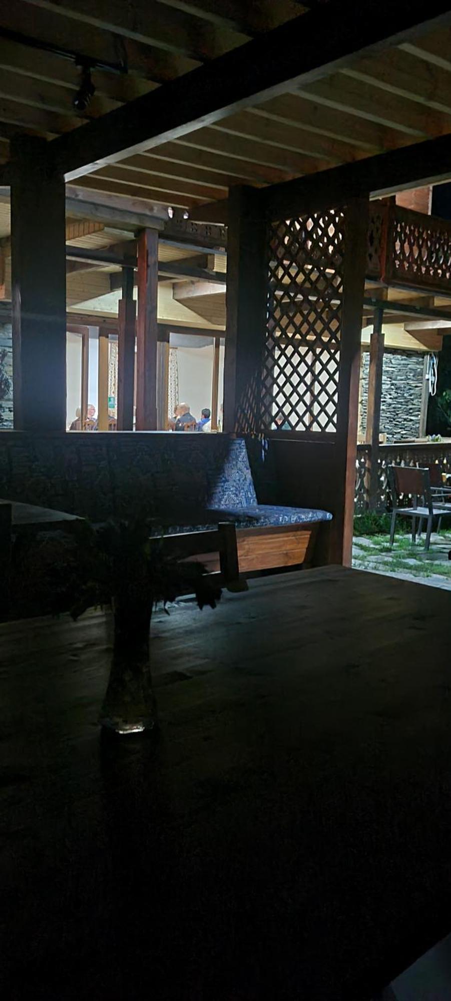 Guest House Shina Omalo Екстериор снимка