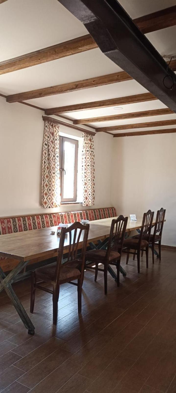 Guest House Shina Omalo Екстериор снимка